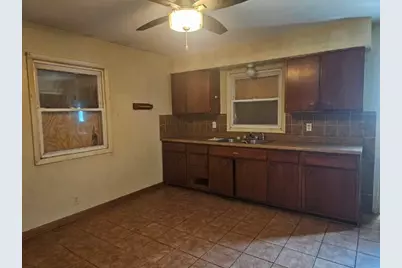16019 Myrtle Avenue, Harvey, IL 60426 - Photo 3