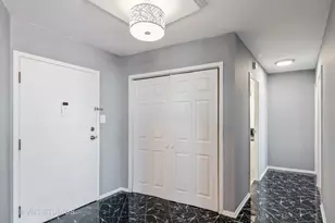 40 N Tower Rd, Oak Brook, IL 60523 - Photo 9