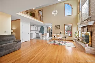 [Address not provided], North Aurora, IL 60542 - Photo 17