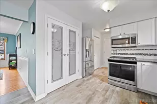 [Address not provided], North Aurora, IL 60542 - Photo 13