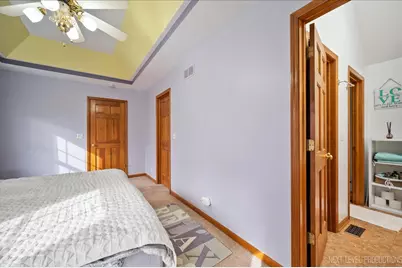 [Address not provided], North Aurora, IL 60542 - Photo 25