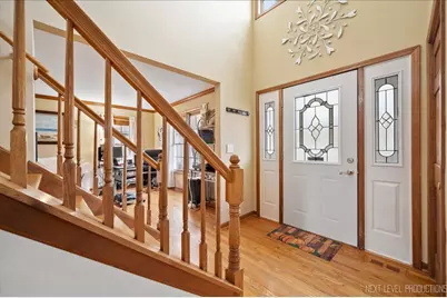 [Address not provided], North Aurora, IL 60542 - Photo 3