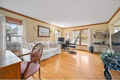 [Address not provided], North Aurora, IL 60542 - Photo 5