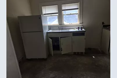 708 W Jefferson Street W, Bloomington, IL 61701 - Photo 19