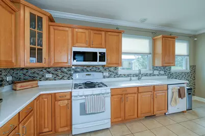 [Address not provided], Sugar Grove, IL 60554 - Photo 13