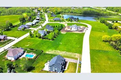 218 Whittemore Drive, Sycamore, IL 60178 - Photo 3