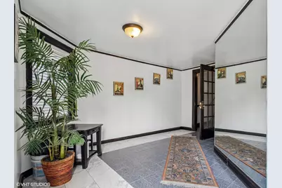 2451 N Campbell Avenue, Chicago, IL 60647 - Photo 19