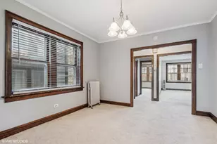 2451 N Campbell Ave, Chicago, IL 60647 - Photo 11