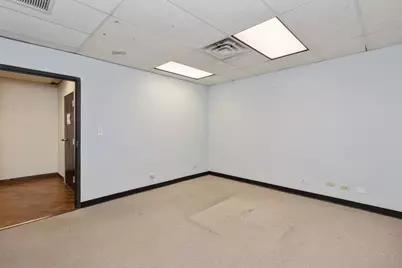 6029 N Northwest Highway #301, Chicago, IL 60631 - Photo 9