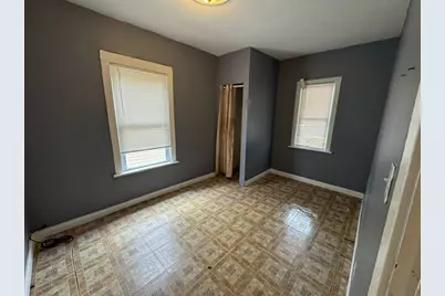 5706 S Sawyer Avenue, Chicago, IL 60629 - Photo 17