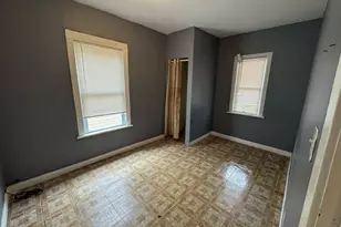 5706 S Sawyer Ave, Chicago, IL 60629 - Photo 17