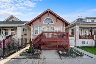 5706 S Sawyer Ave, Chicago, IL 60629 - Photo 1