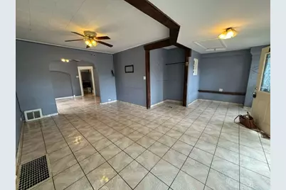 5706 S Sawyer Avenue, Chicago, IL 60629 - Photo 11