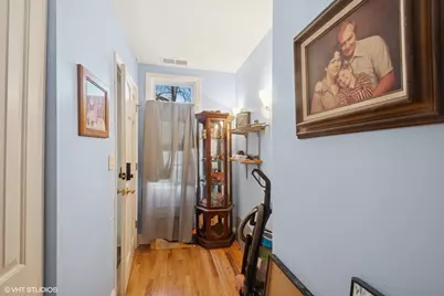 3537 W Carroll Avenue #3, Chicago, IL 60624 - Photo 3