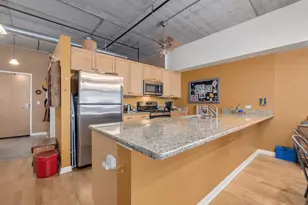 170 N Northwest Hwy, Park Ridge, IL 60068 - Photo 13