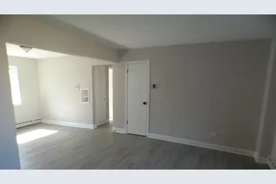 2043 E 72nd Street #1C, Chicago, IL 60649 - Photo 3