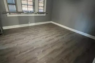 64 E 50th St, Chicago, IL 60615 - Photo 5