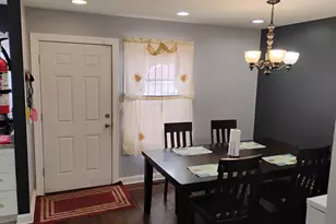 1011 N Keeler Ave, Chicago, IL 60651 - Photo 9