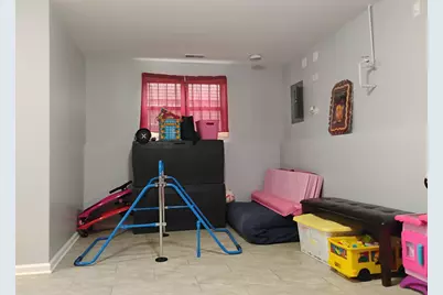 1011 N Keeler Avenue, Chicago, IL 60651 - Photo 23