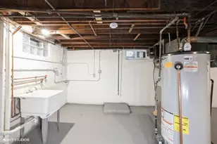 270 W 10th St, Chicago Heights, IL 60411 - Photo 13