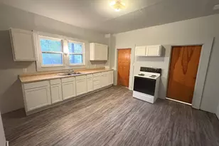 716 Robinson St, Danville, IL 61832 - Photo 15