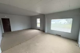 716 Robinson St, Danville, IL 61832 - Photo 13