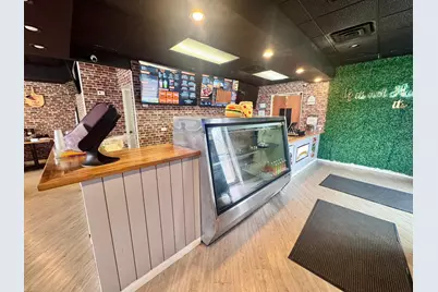 908 E Roosevelt Road, Lombard, IL 60148 - Photo 3