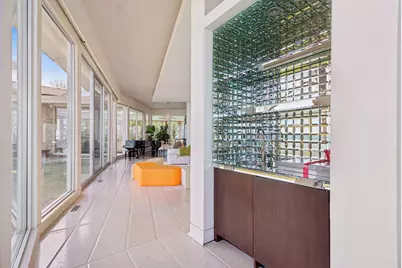 2441 Woodbridge Lane, Highland Park, IL 60035 - Photo 9