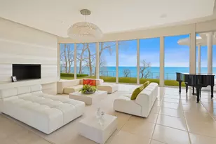 2441 Woodbridge Ln, Highland Park, IL 60035 - Photo 7