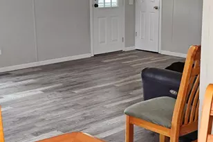 241 Little Peninsula Rd, Elgin, IL 60123 - Photo 23