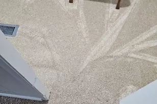 241 Little Peninsula Rd, Elgin, IL 60123 - Photo 21