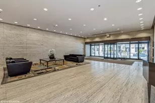 175 E Delaware Pl, Chicago, IL 60611 - Photo 3