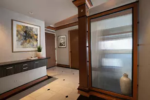 175 E Delaware Pl, Chicago, IL 60611 - Photo 5