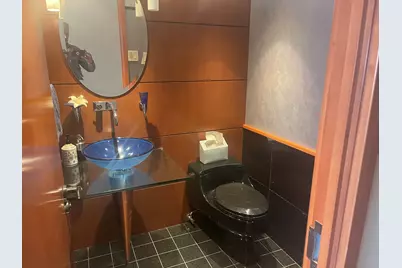 175 E Delaware Place #9007, Chicago, IL 60611 - Photo 25