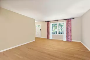 1492 Asbury Ave, Winnetka, IL 60093 - Photo 7