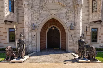 3015 Lincoln Road, Oak Brook, IL 60523 - Photo 3