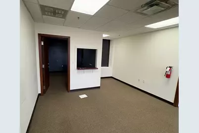 187 S Schuyler Avenue #410, Kankakee, IL 60901 - Photo 5