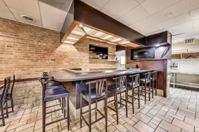 2649 W Peterson Avenue, Chicago, IL 60659 - Photo 7