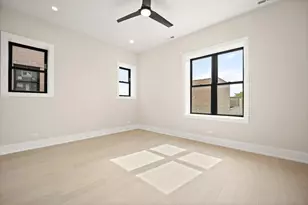 4347 N Richmond Ave, Chicago, IL 60618 - Photo 21