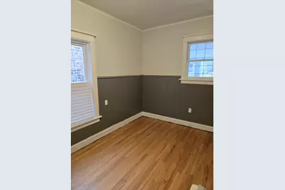 7923 S Ingleside Avenue, Chicago, IL 60619 - Photo 5