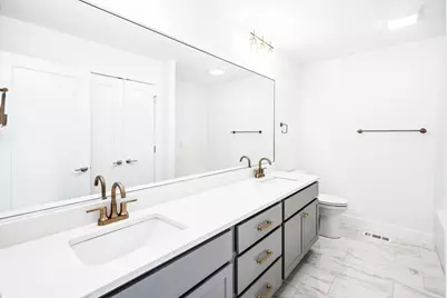 5017 Finlen Lane, Bloomington, IL 61705 - Photo 39