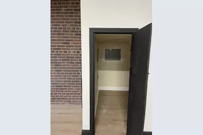 7411 N Western Avenue, Chicago, IL 60645 - Photo 15