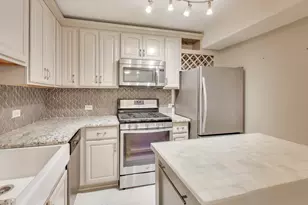 [Address not provided], Chicago, IL 60611 - Photo 7