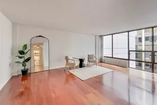 [Address not provided], Chicago, IL 60611 - Photo 9