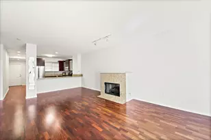 520 N Halsted St, Chicago, IL 60642 - Photo 19