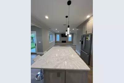 416 S 12th Avenue, Saint Charles, IL 60174 - Photo 5