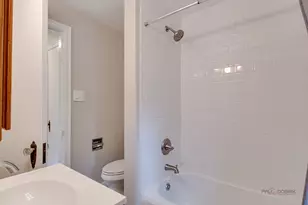 2320 S 22nd Ave, Broadview, IL 60155 - Photo 17