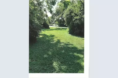 5848 Clarendon Hills Road, Clarendon Hills, IL 60514 - Photo 7