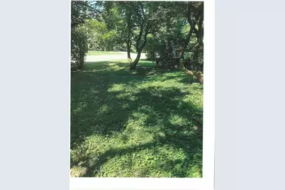 5848 Clarendon Hills Road, Clarendon Hills, IL 60514 - Photo 3