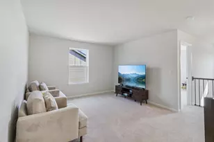 335 N Aspen Dr, Cortland, IL 60112 - Photo 23